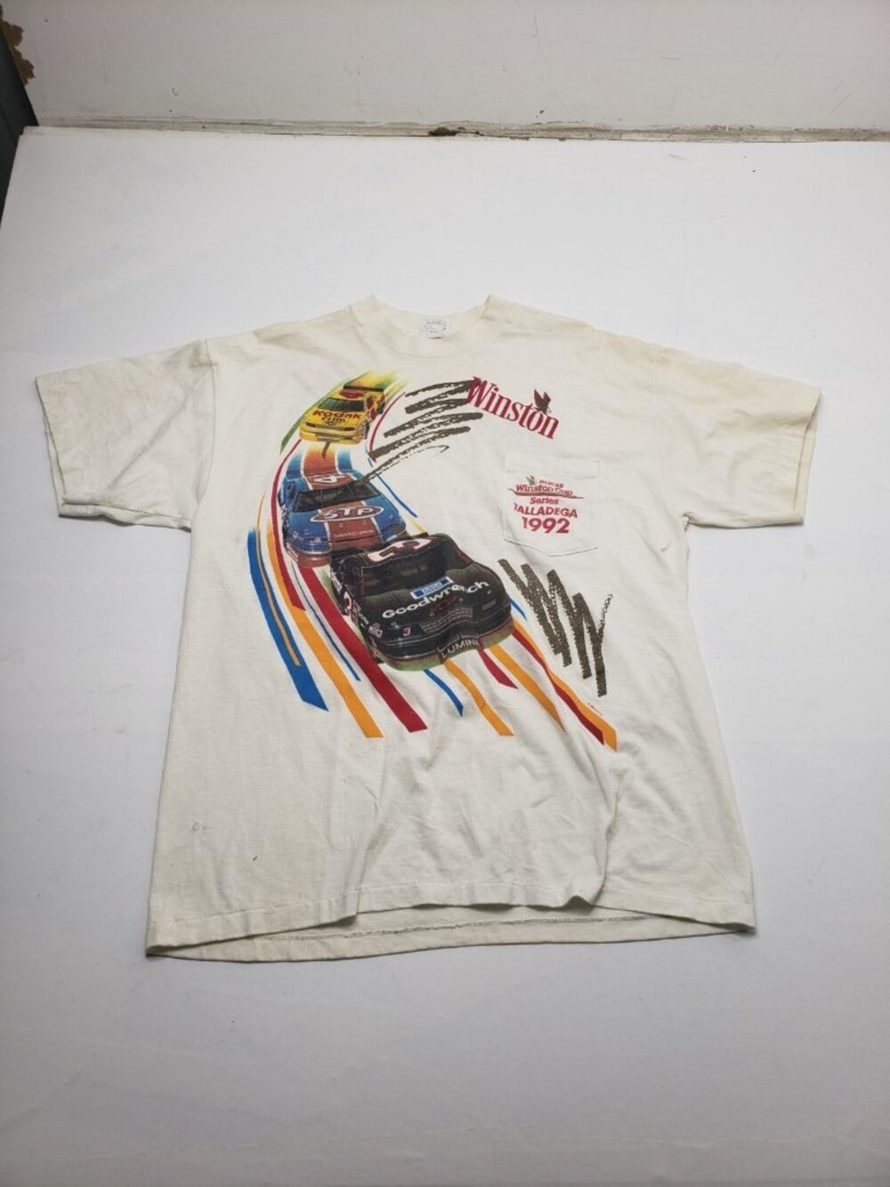 Vintage 1992 NASCAR Winston Cup Series "Talladega" Pocket T-shirt White Size XL